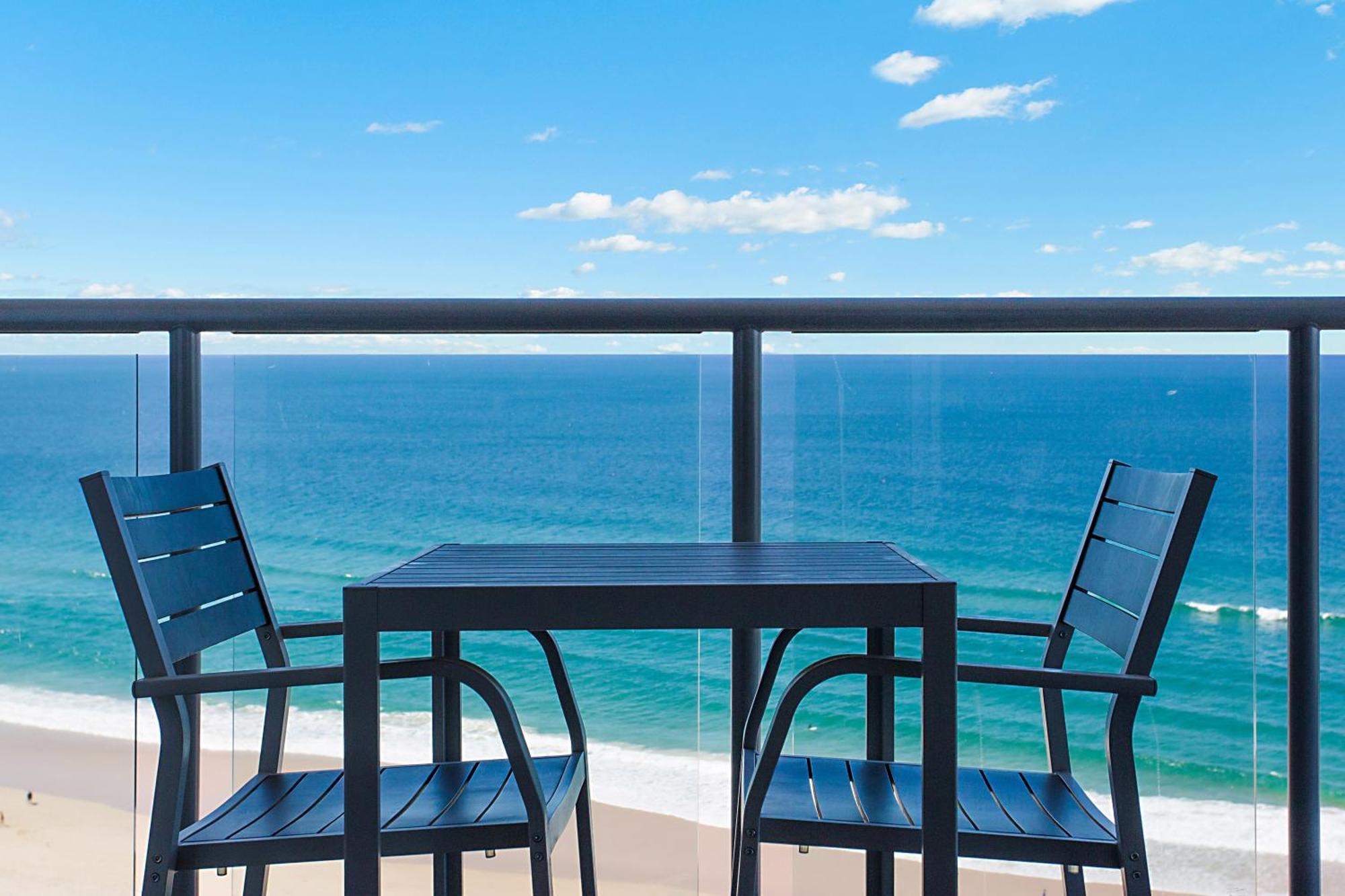Peninsula Apartments Managed By Gchs Gold Coast Exterior foto